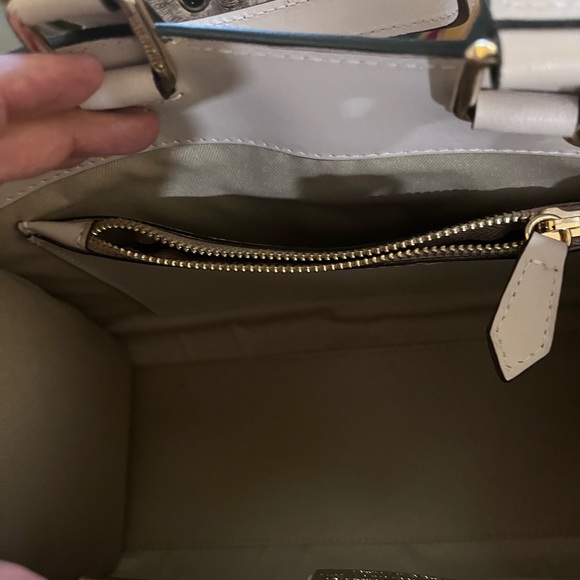 Mario Valentino Large Logo Bag - Picture 9 of 10